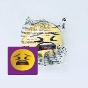 ⭐️5 For 25⭐️ Emoji Plush 2019 Sad Face Emoji Burger King Toy